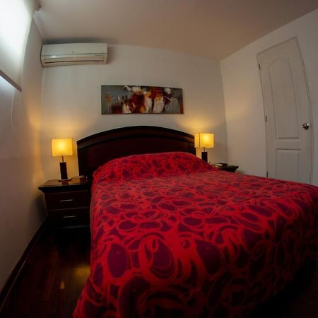 Bed & Breakfast - La Casa De Ceci Ліма Екстер'єр фото